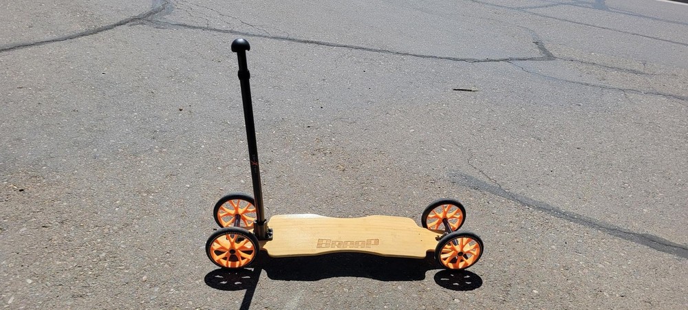 Removable Skateboard Handle - (Handle Only no Board Included) - Learn to Skat...