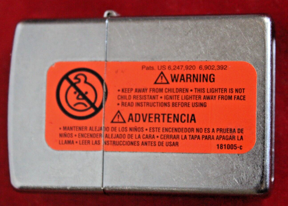 Zippo 2013 Classic Pocket Lighter - Brushed Chrome