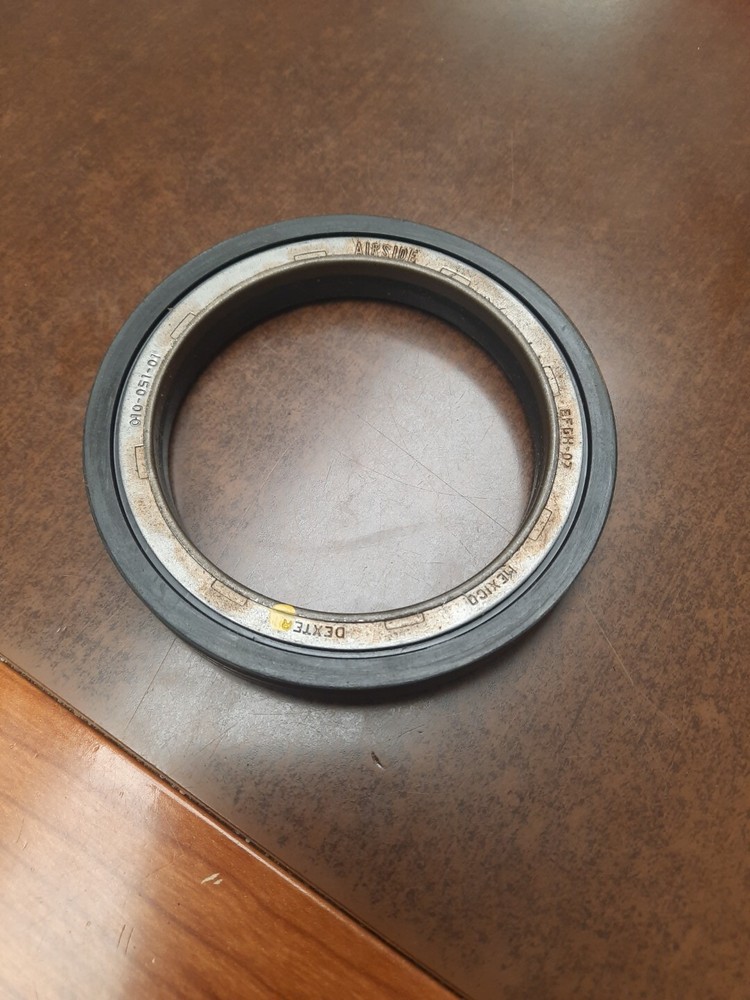NEW DEXTER 010-051-01 – OIL SEAL (2.875″ X 3.880″)