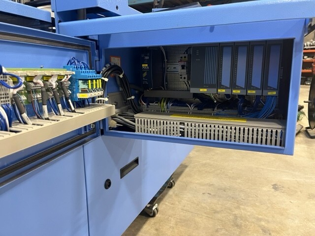 2012 rebuilt Mueller Martini Alphaliner 4 box