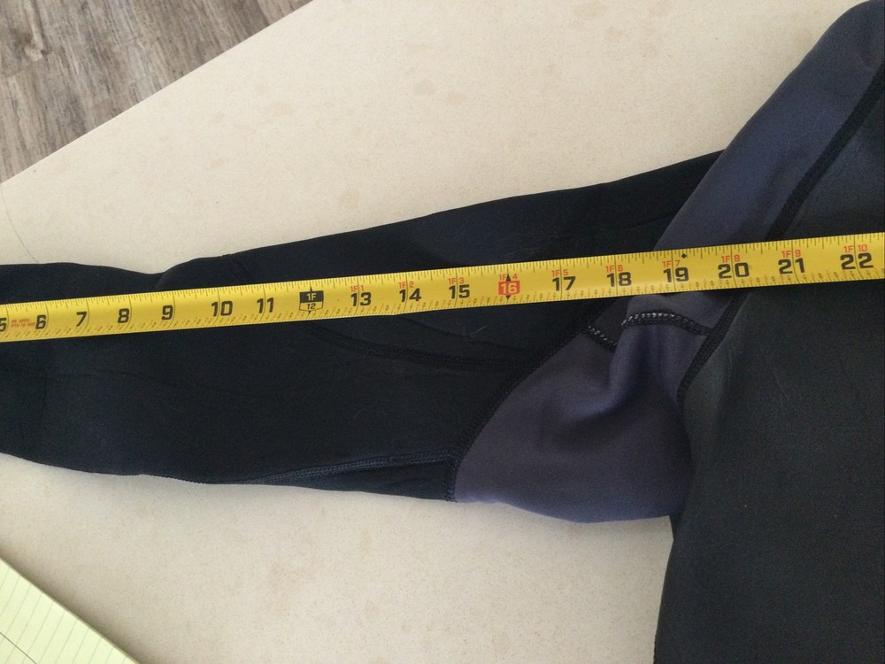 Henderson Wet Suit. 32mm Thickness. Black