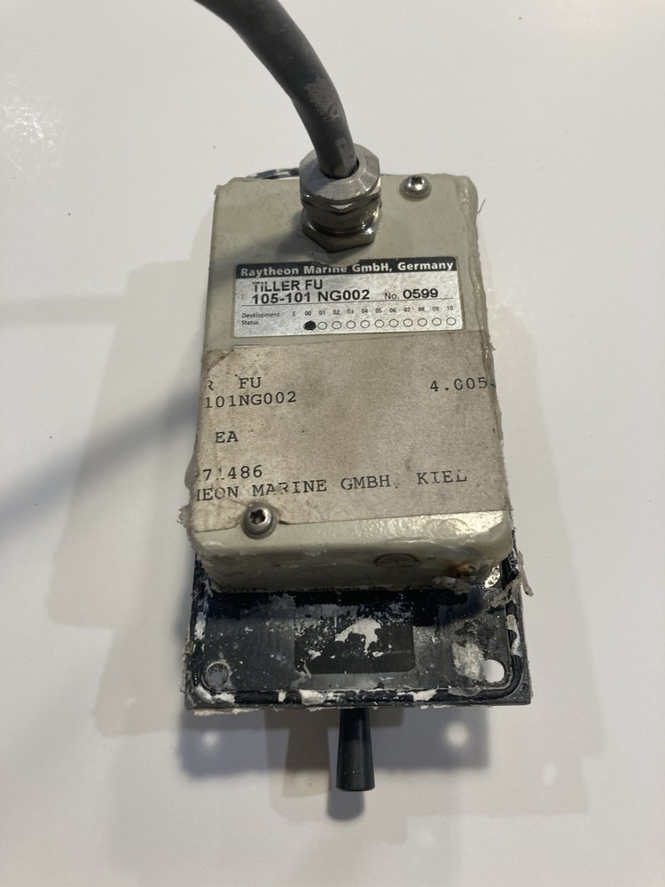 Raytheon Anschutz Tiller Control FU