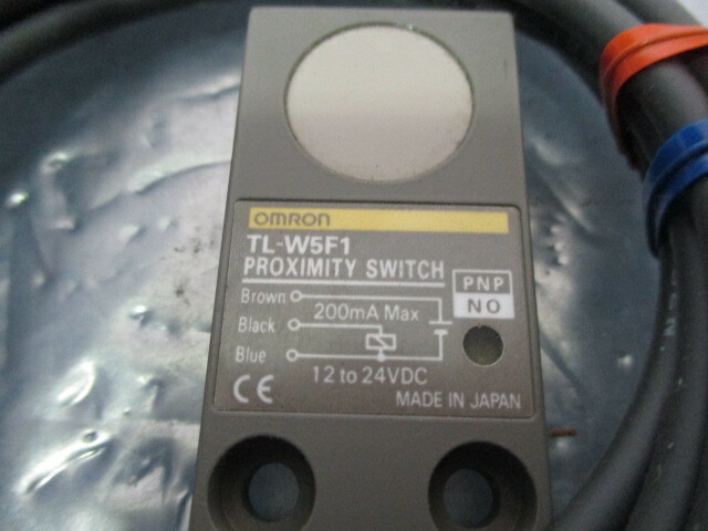 Omron T2-W5F2 Proximity Switch, Sensor, 451705
