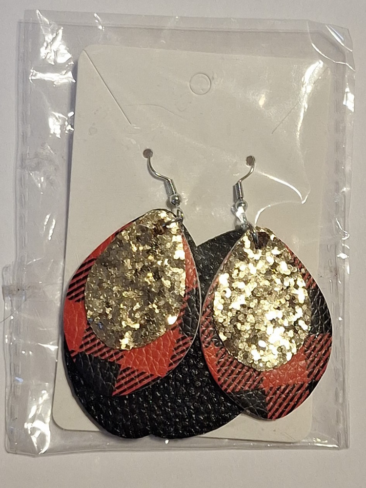 Handmade Teardrop Shaped Dangle Earrings