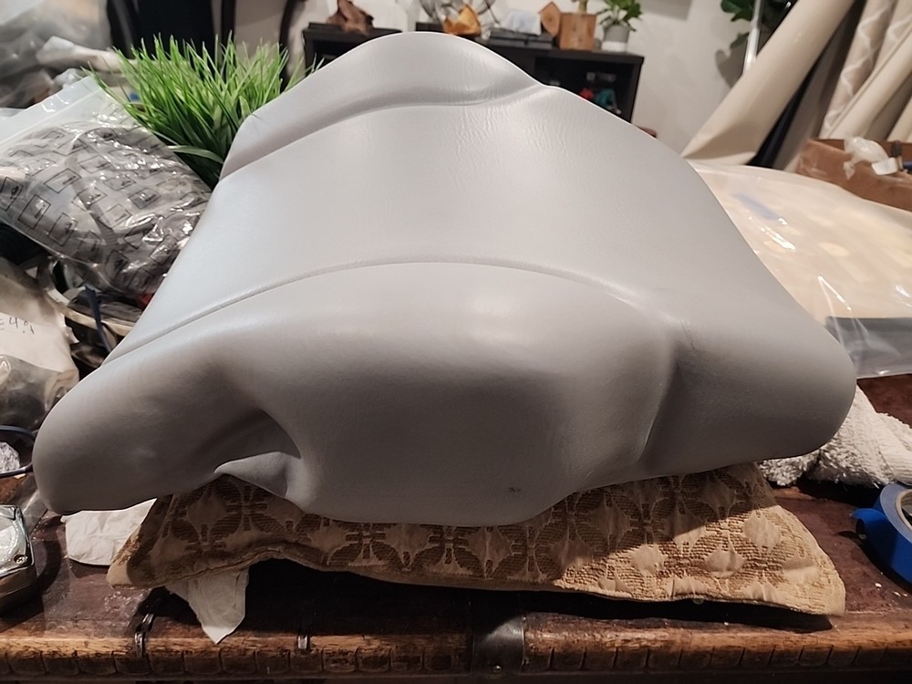 WACKER ROLLER VINYL CUSHION SEAT BACK REST