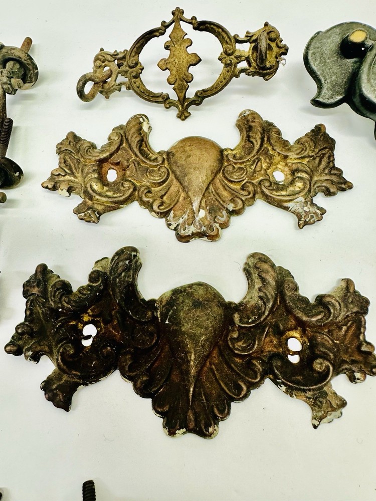 Metal And Brass Handle And Pull Lot