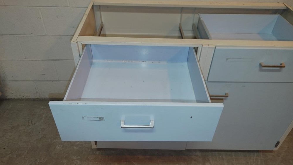 48" St Charles Casework(S6LLST11809)
