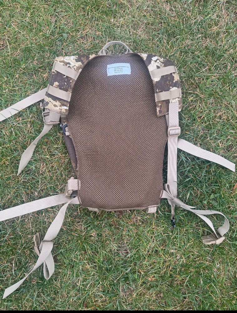 Alaska Guide Creations Stalker Hydration Pack