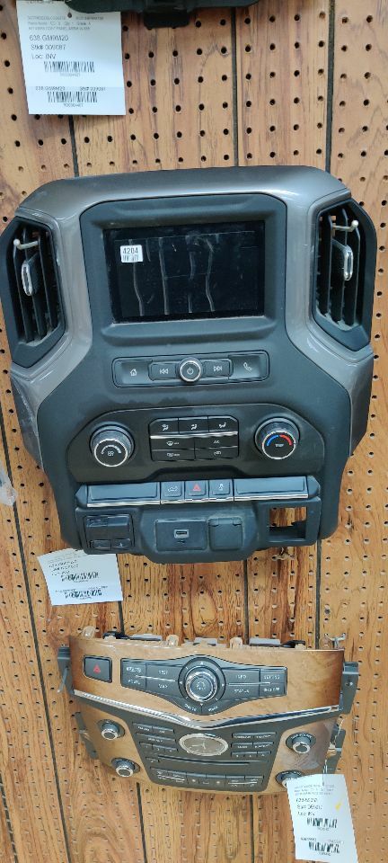 SILVRDO25 2020 Dash Mounted Display 364935