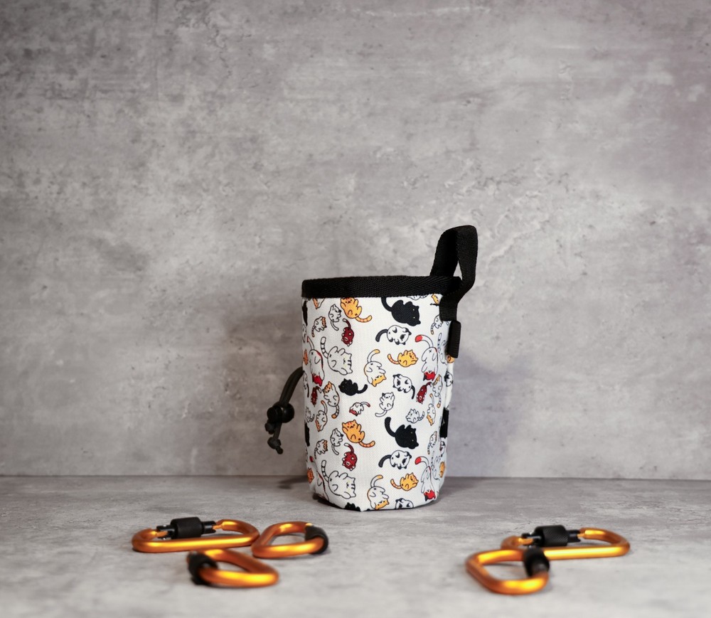 Chalk Bag "Meowgnesium"