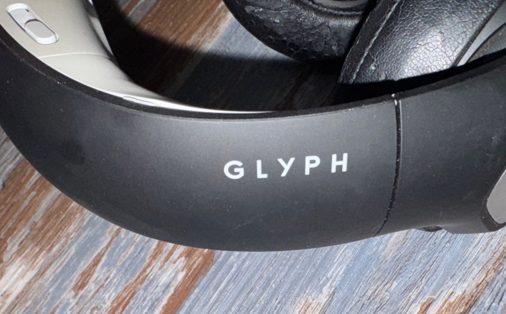 Avegant Glyph AG101 VR Headset