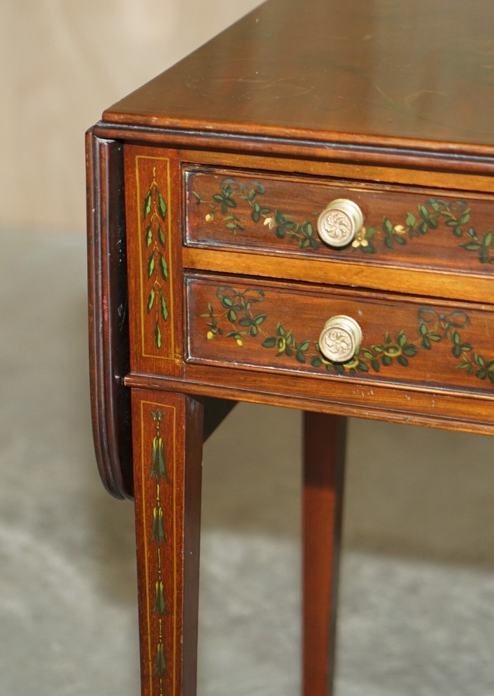 ANTIQUE REGENCY CIRCA 1815 SHERATON HAND PAINTED CHERUB EXTENDING SIDE END TABLE