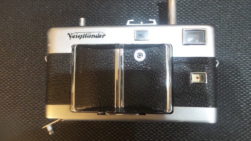 Vintage Vitessa Voightlander Camera With Case