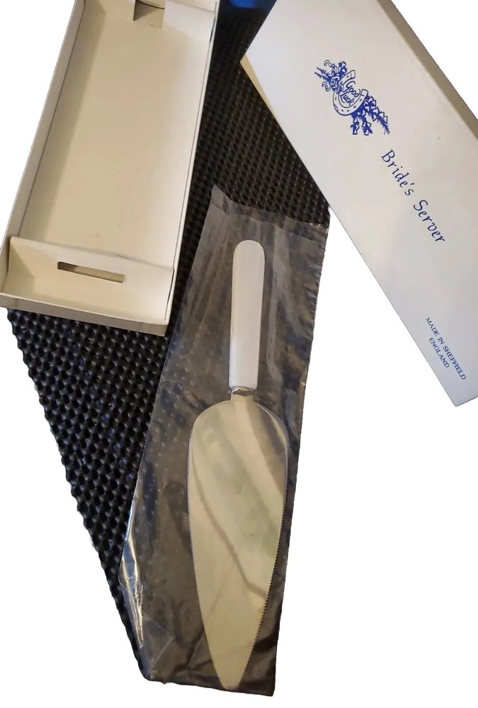 Vtg Capco Sheffield England Cake Pie Cutter Brides Server Pearlized Handle NIB