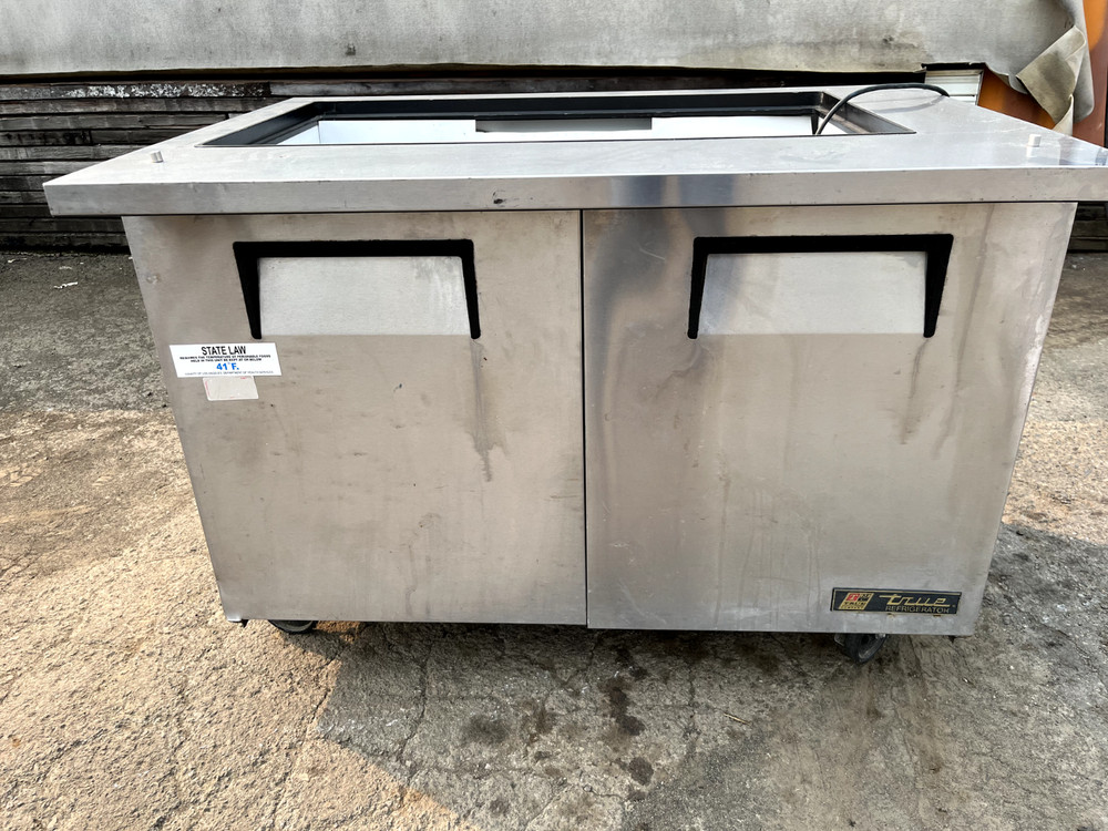 TRUE, Refrigerated Prep Table, TSSU-48-18M-B