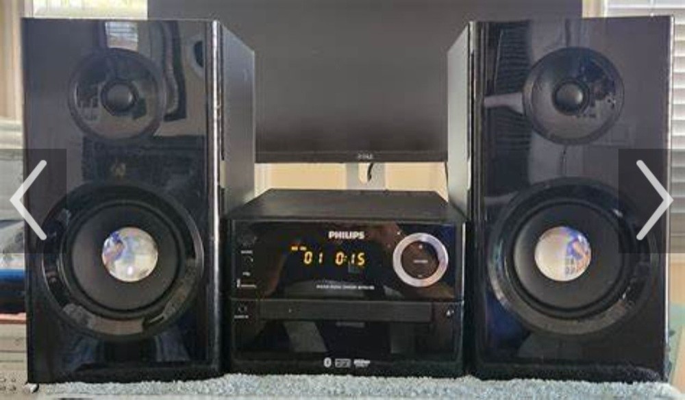 Philips Model BTM2180/37 USB/Bluetooth/CD Player Micro Stereo System w/ Speakers