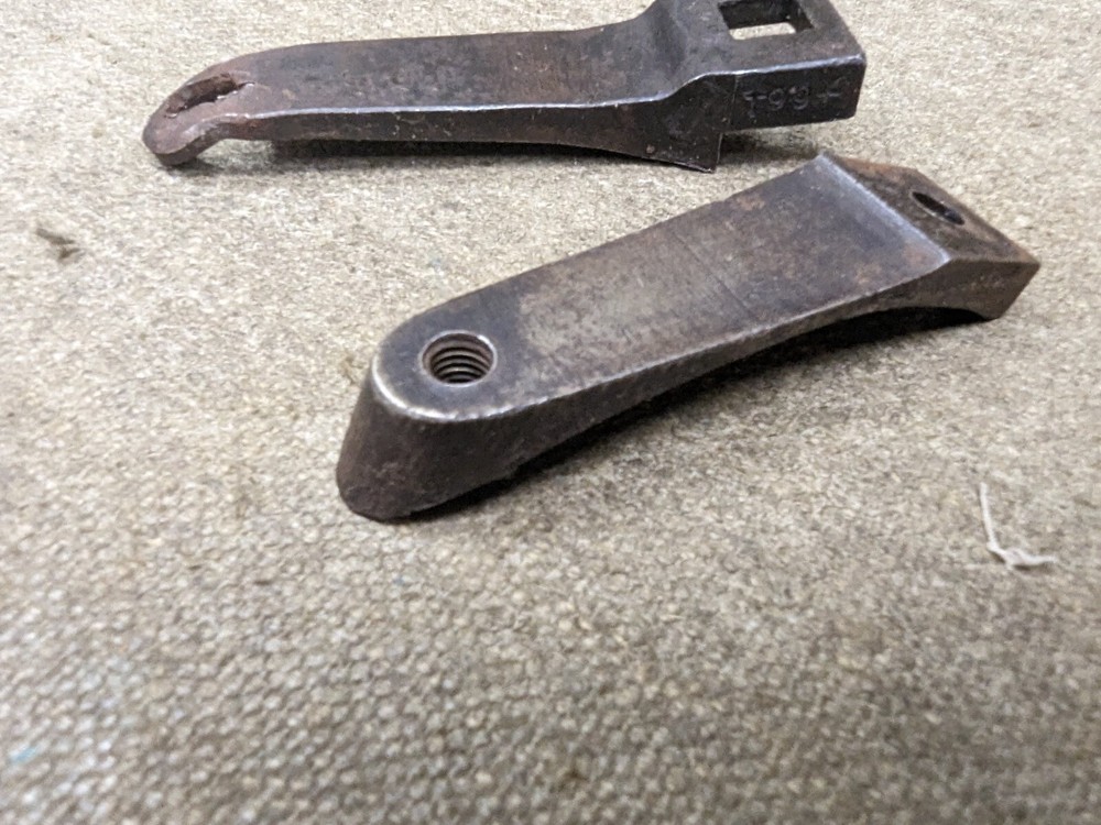 Japanese Arisaka upper and lower receiver extensions, tangs