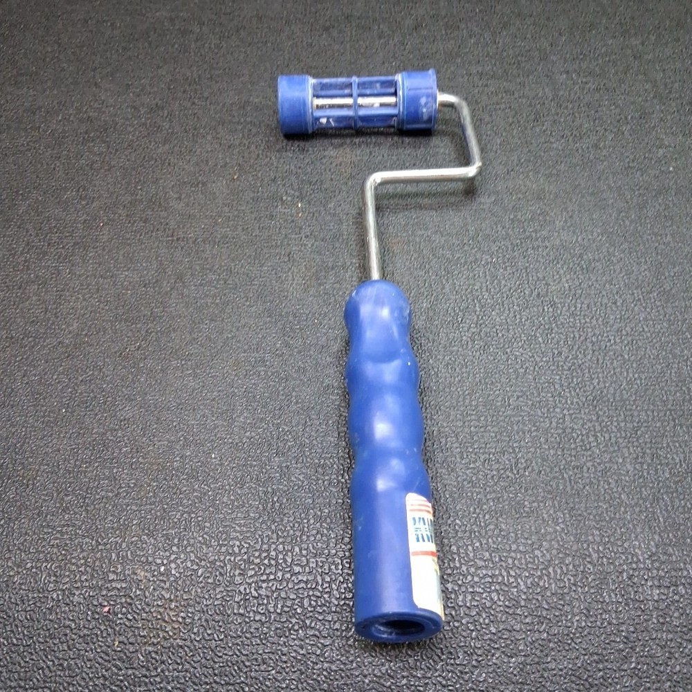 Sherwin Williams 180-4632 Kwik Release Blue 15" x 4" Paint Roller Handle Frame