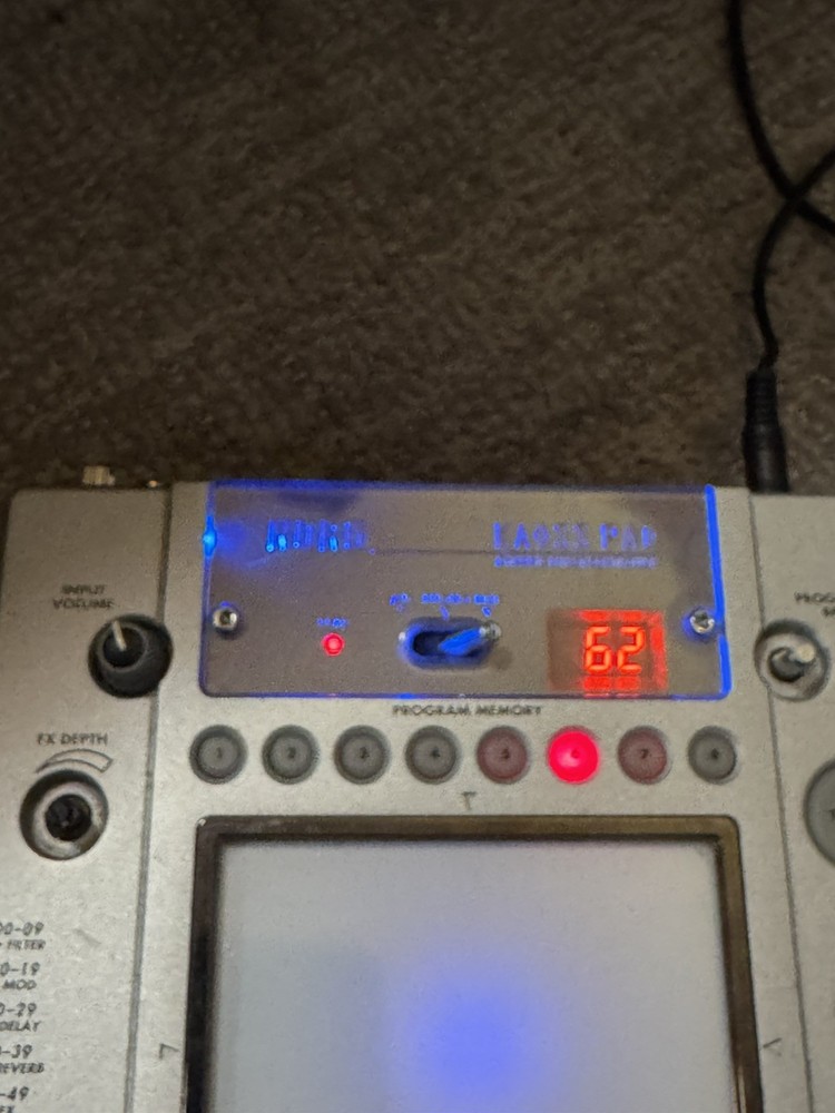 KORG KAOSS PAD KP-2 DJ Sampler Processor Effector from missing knobs