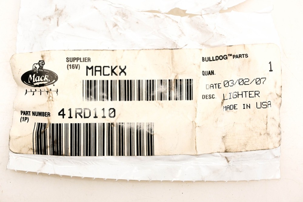 Mack 41RD110 Pop-Up Lighter Unit NOS