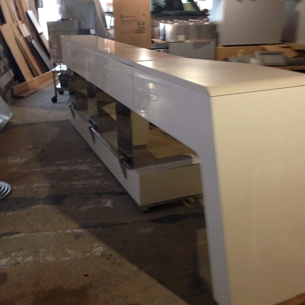 IFI Platinum Bar Counter with stilestone granite top 146" lenght