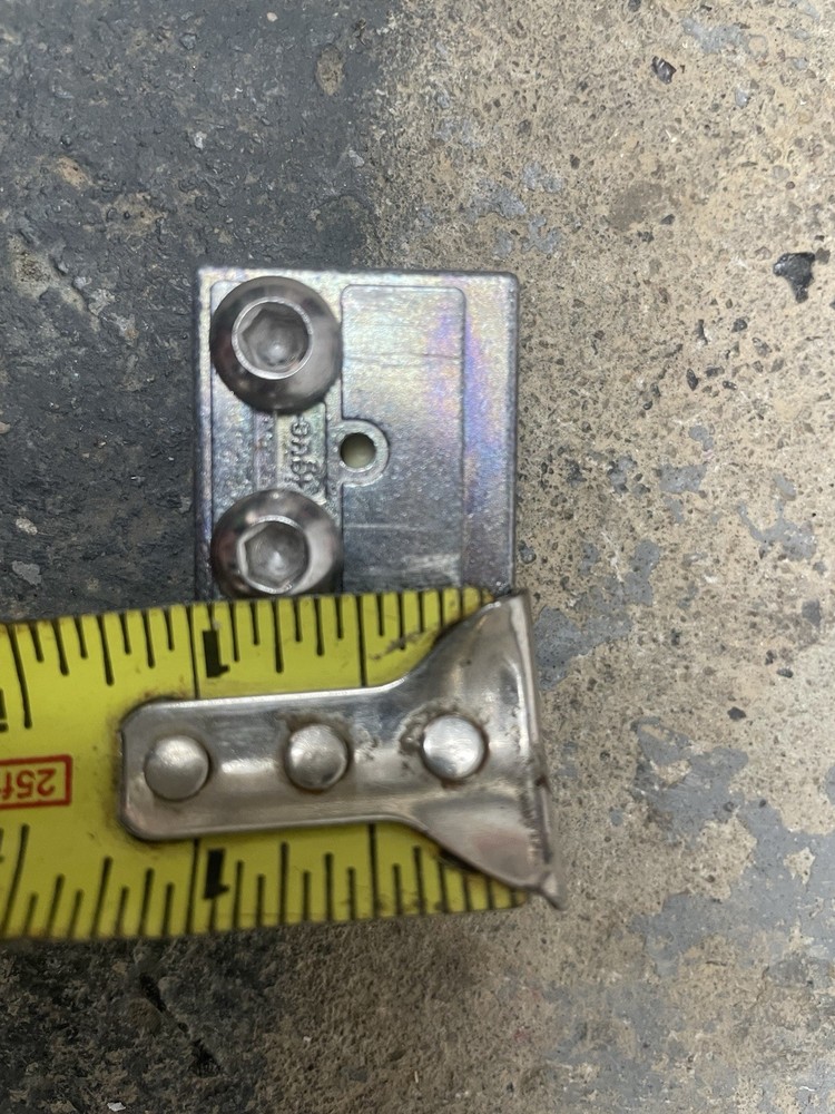 X18 Machine Rail Sliders with hardware for round rail, used