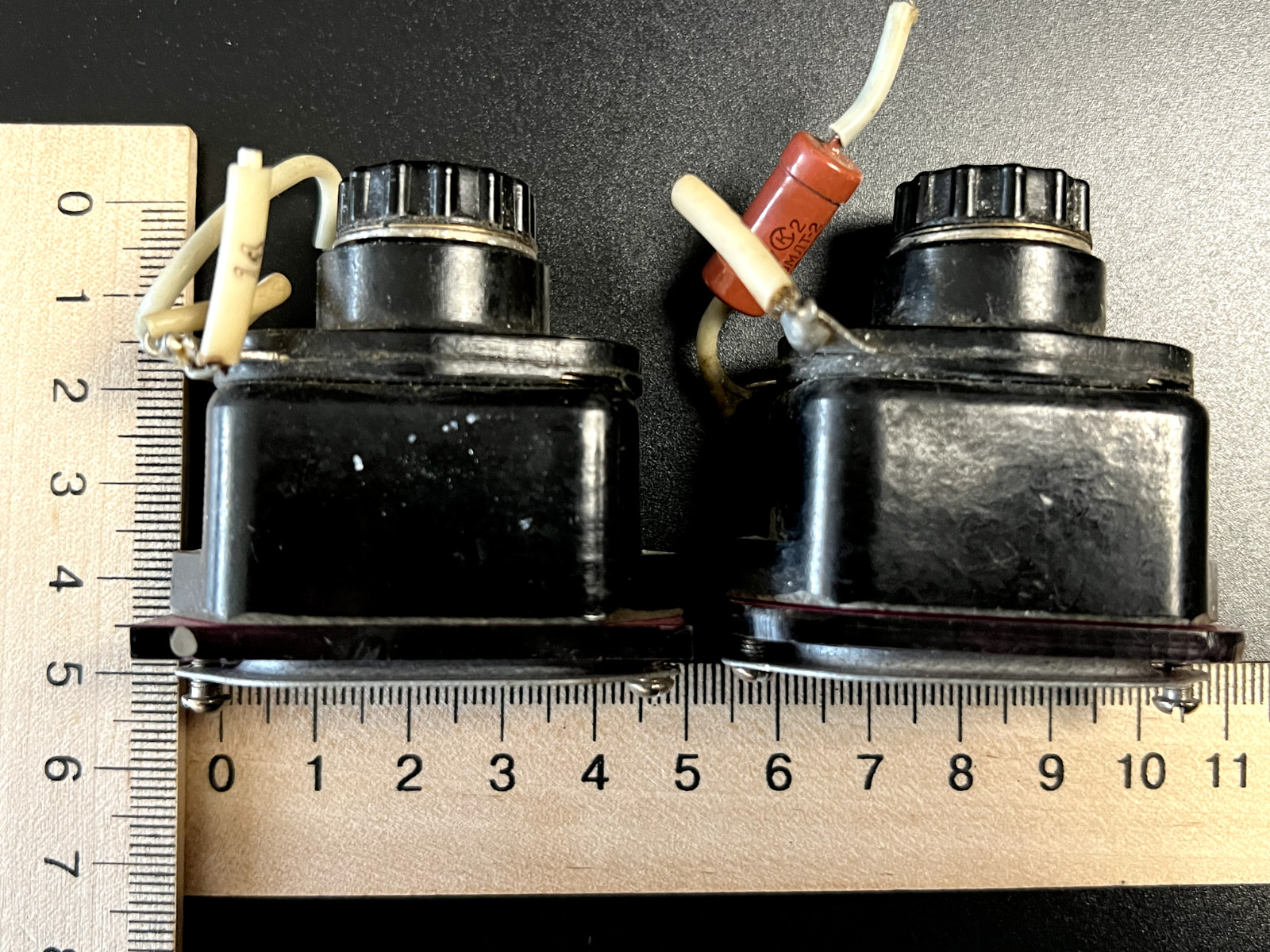 Aviation parts from a downed Russian Il-76 in Ukraine! A rare military artifact!