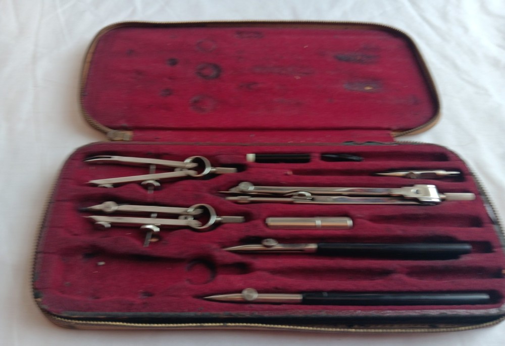 Emu-Series 236-20 Vintage Boxed Partial Technical Drawing Set Tools