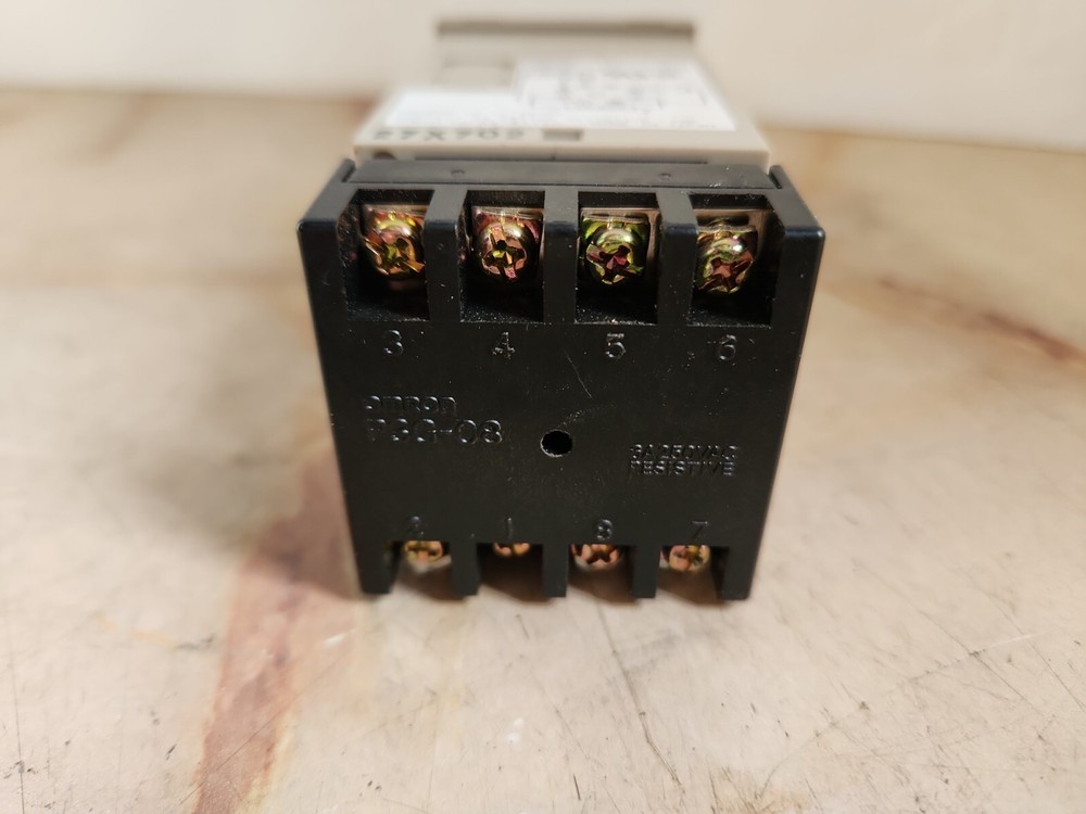 OMRON H5CN-YAN DIGITAL TIMER