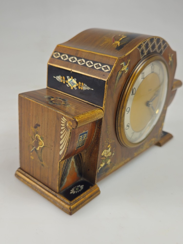 Fine Smiths Chinoiserie Lacquered Mantel Clock