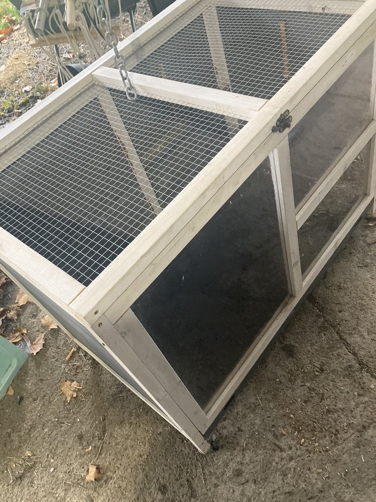 bunny cage outdoor
