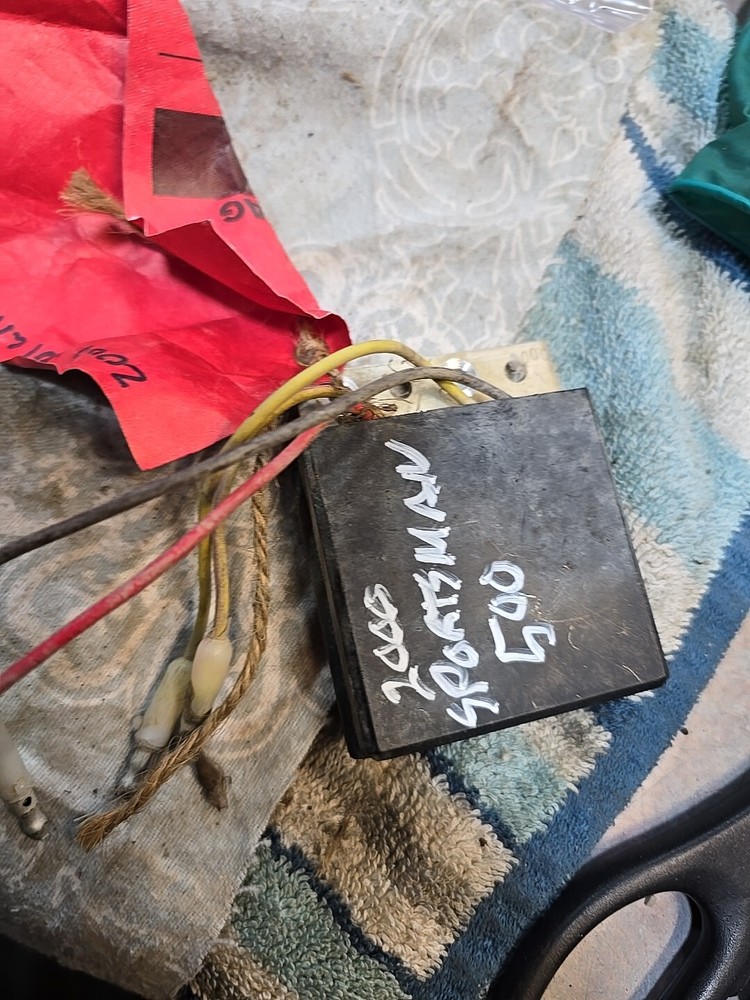 2000 Polarisn500 Regulator 4060173