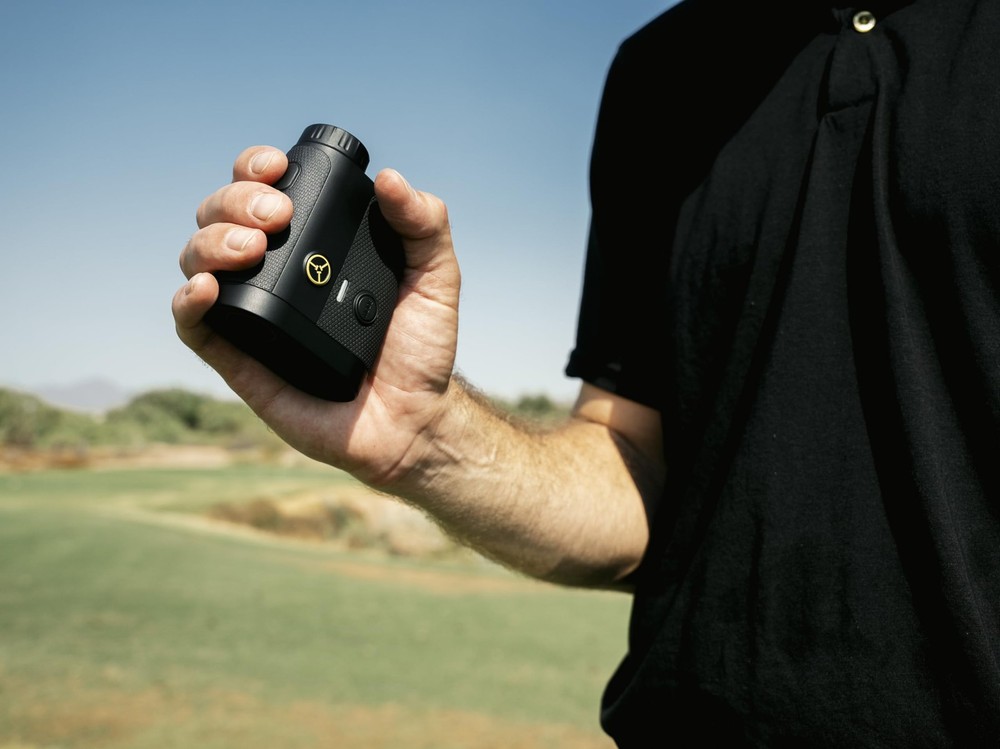 TecTecTec PINM8 Golf Rangefinder with Slope and Pinseeker – Black LCD