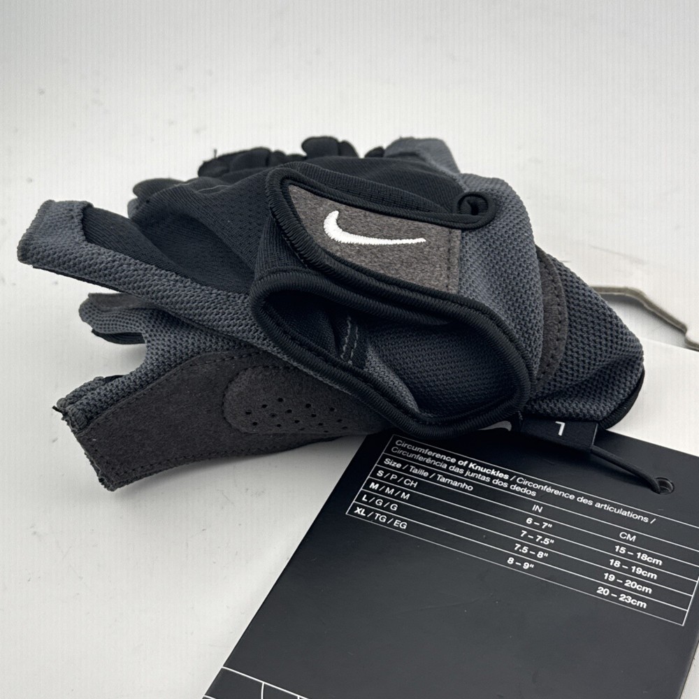 Nike Essential Lightweight Men's Training Gloves Size Large, Ash Grey