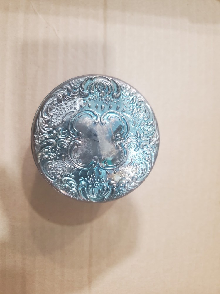 Davco Silver Ltd. Silver plated Powder Box