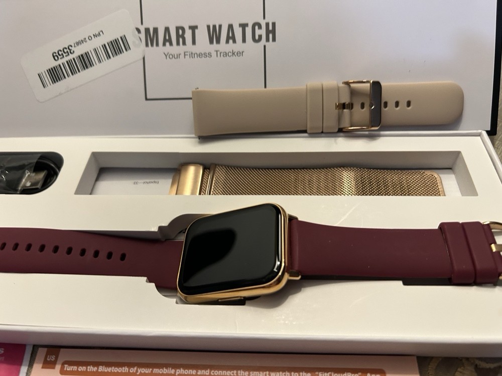Smart Watch Fitness Tracker
