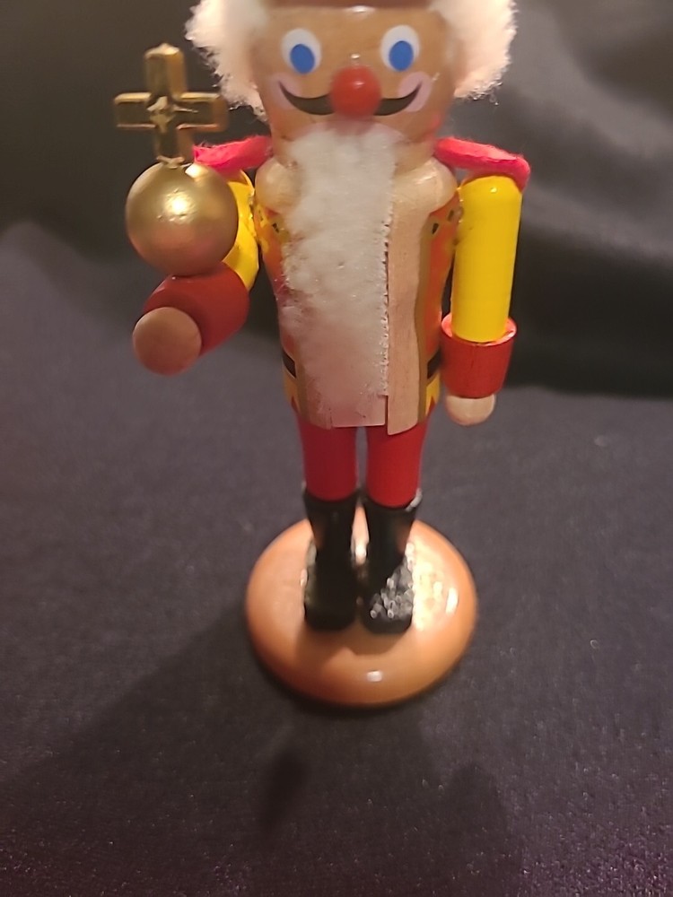 Steinbach Mini Kings Court Nutcracker 2072 Germany