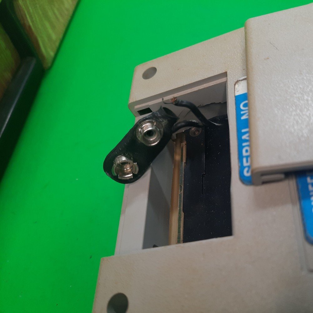 Engineered Systems PH Meter READ