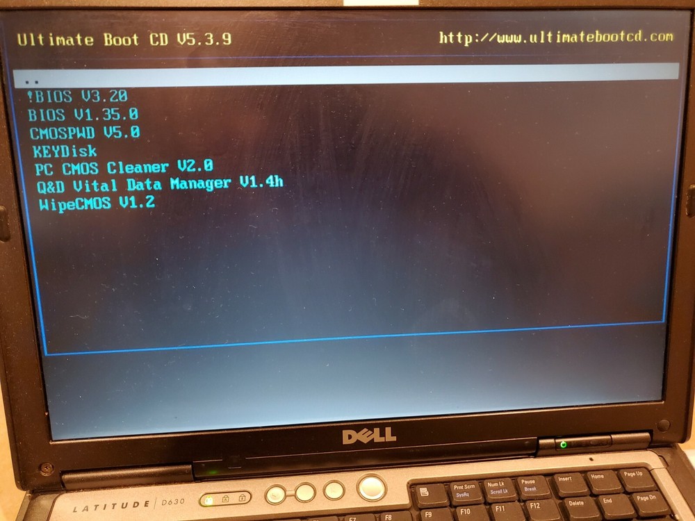 Ultimate Boot CD Bootable Diagnostic Rescue Tools Windows/Linux 16G USB Stick