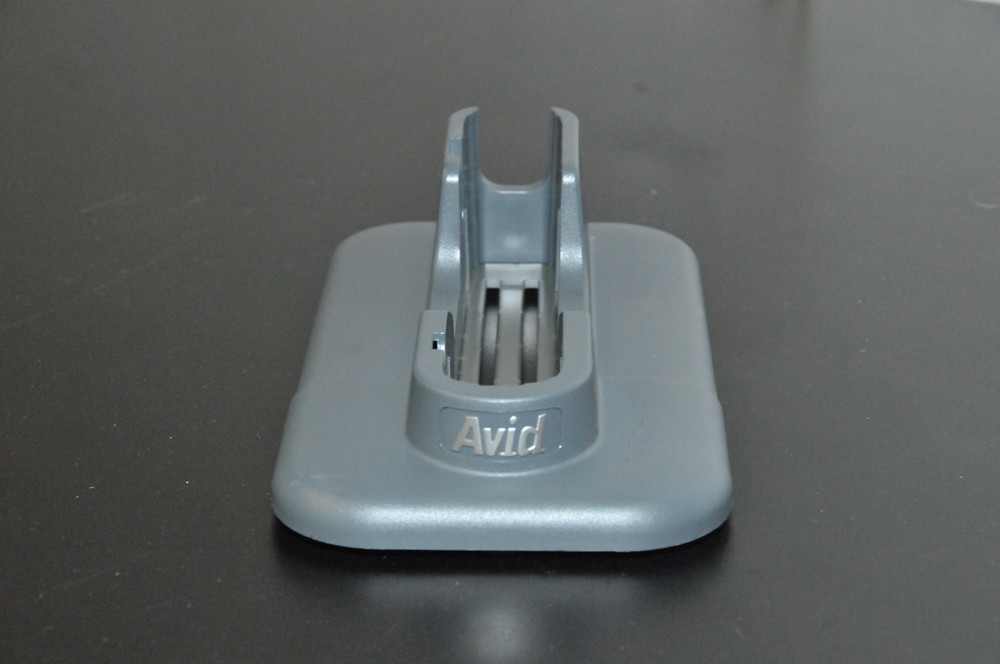 Avid Mojo Desktop Stand
