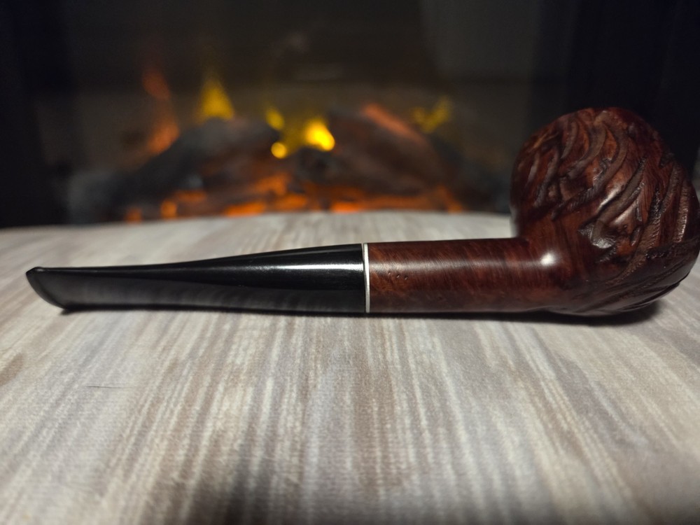Restored Very Nice Unbranded Textured Straight Estate Pipe