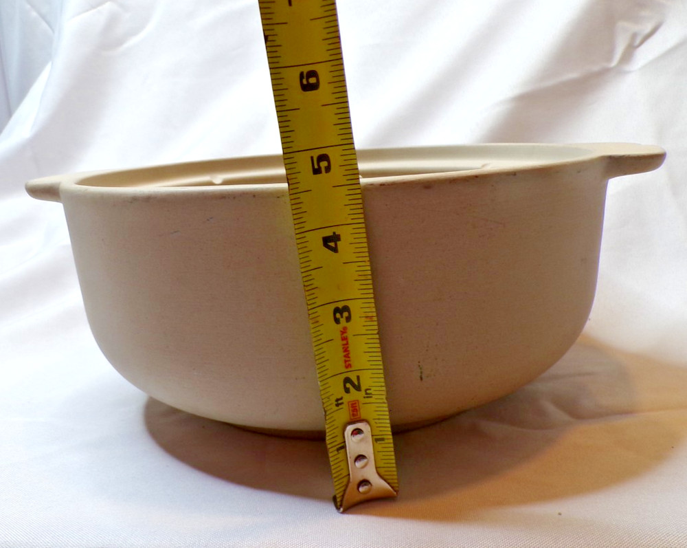 Stoneware Central Steaming Casserole Dish