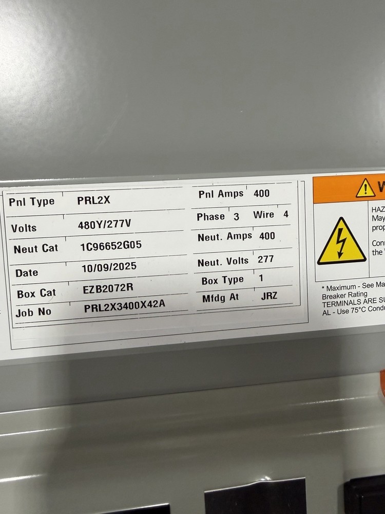 1-300 AMP 480V MAIN BREAKER PANELBOARD 42 SPACE 3PHASE 4WIRE COMPLETE PANEL