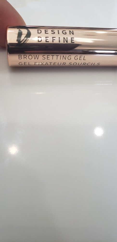 Design Define Brow Gel