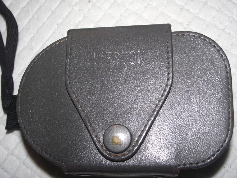 WESTON MASTER III EXPOSURE METER WITH LEATHER CASE,