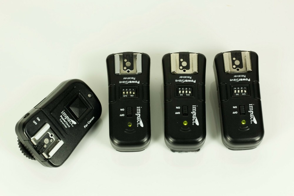 PSL-C PowerSlave Wireless Flash Transmitter & 3 Receivers for Canon Please Read!