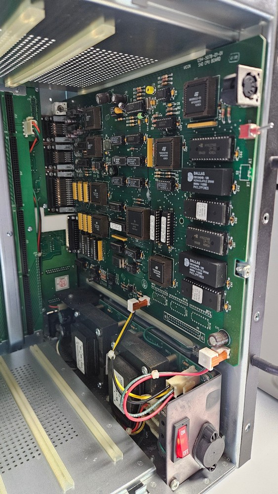 Vicon Nova V6660SCC Matrix-66 PowerPlus CCTV Video Matrix Switcher – Tested