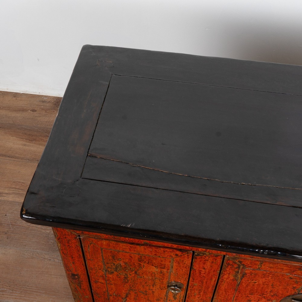 Small Red Chinese Console Sideboard, circa 1880