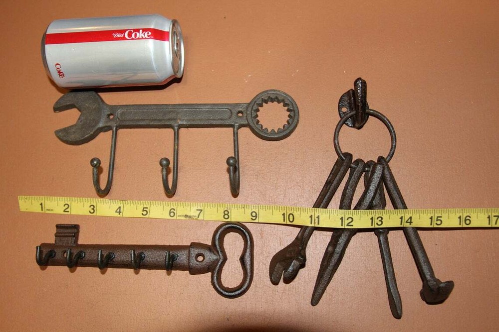 Toolmans Special Vintage Style Tools Decor, Cast Iron Wall Hooks - 4 pcs
