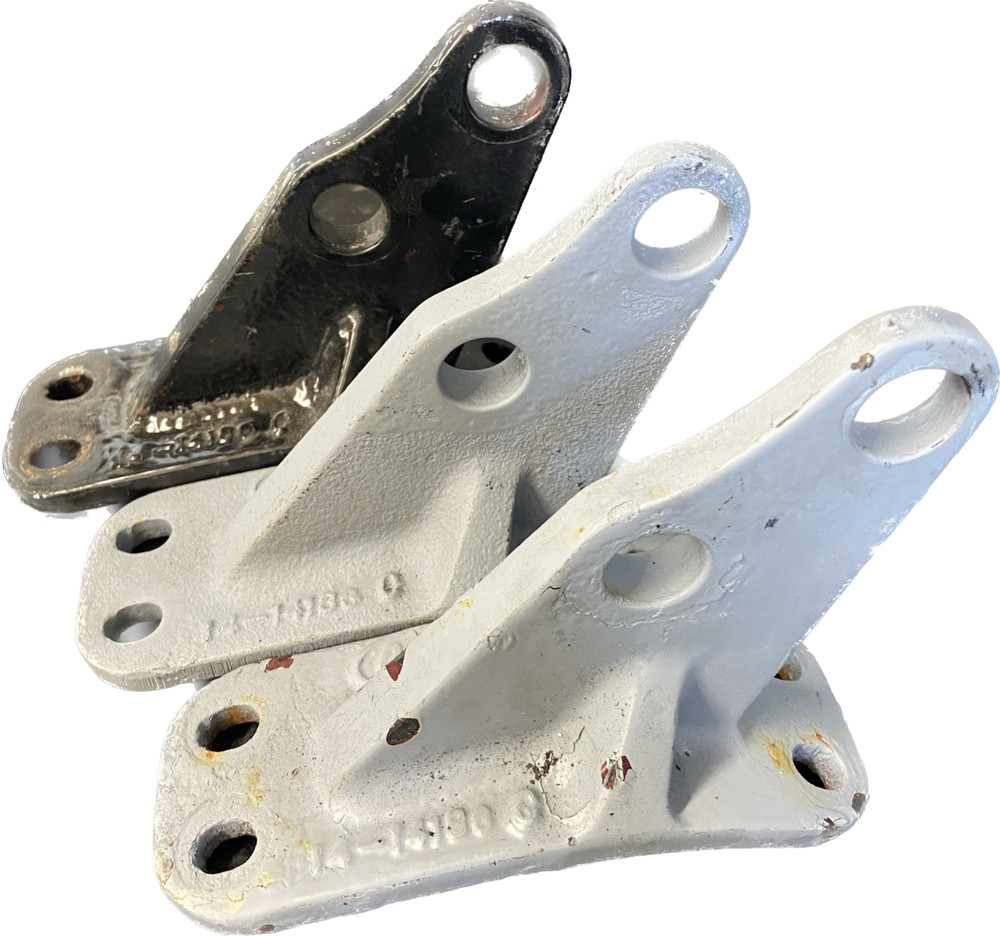 Peterbilt 379 Left/Driver Exhaust Bracket 1414186